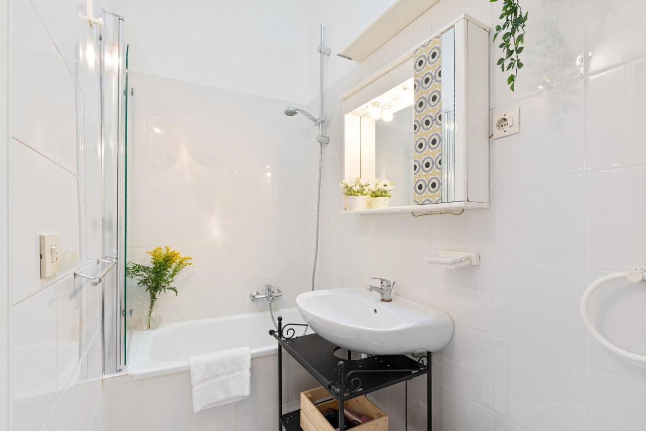 Rome As You Feel - Monti Apartment מראה חיצוני תמונה